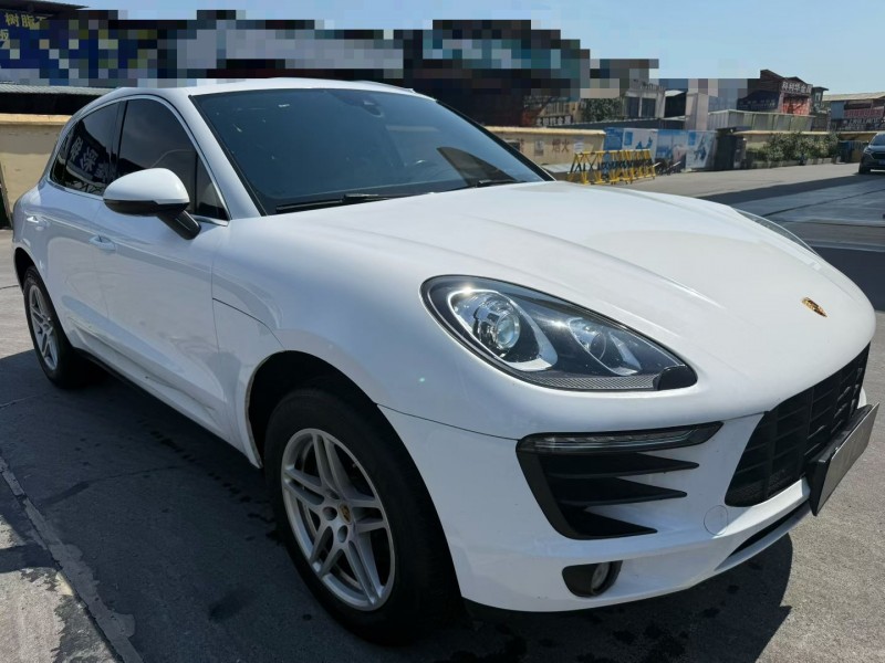 襄阳18年保时捷Macan3