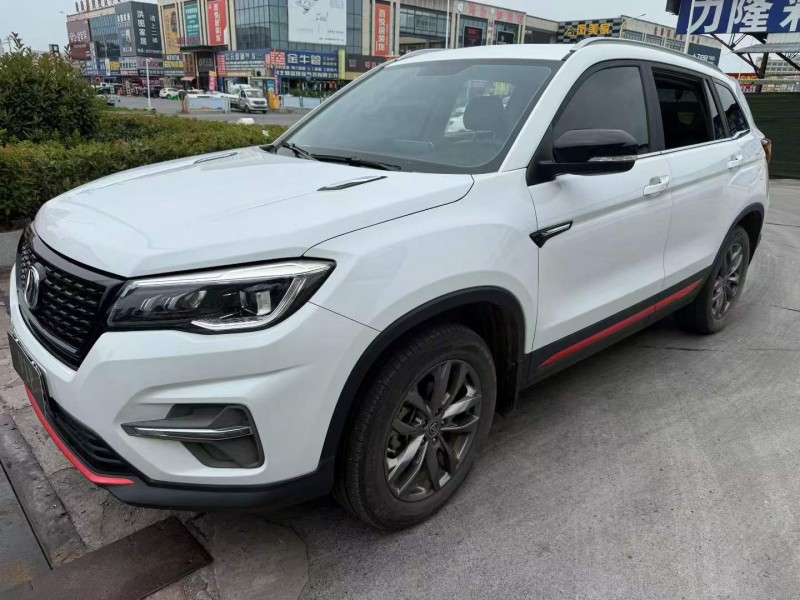 襄陽21年長安汽車CS752
