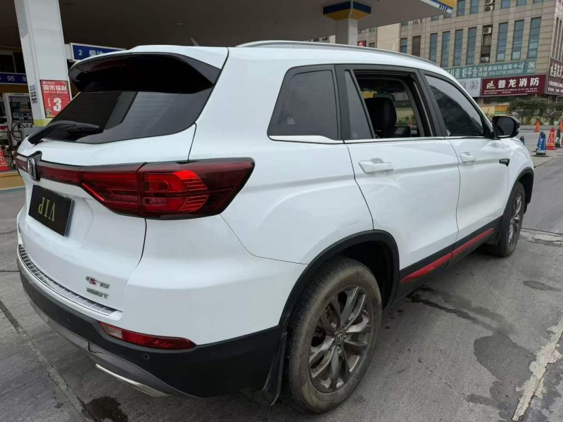 襄陽21年長安汽車CS759