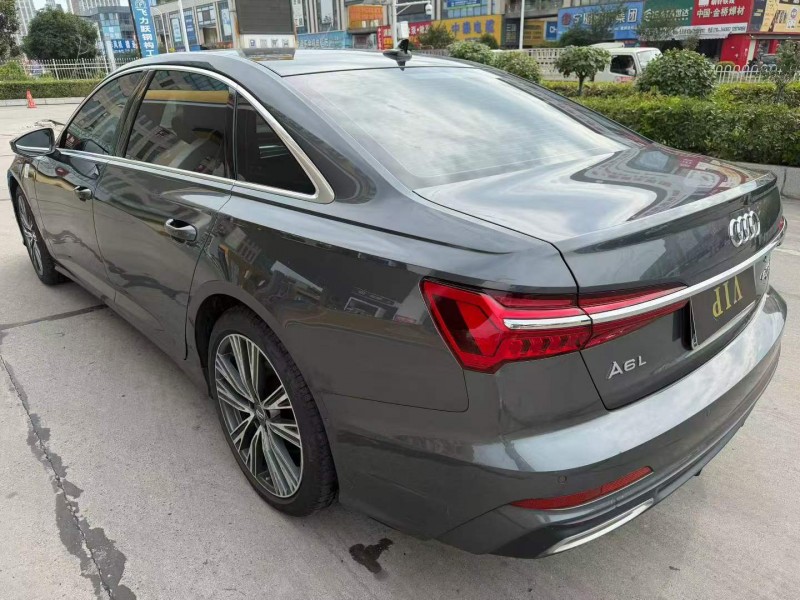 襄陽19年奧迪A6L9