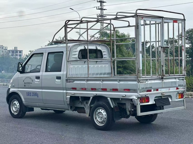 汕頭21年五菱汽車榮光7