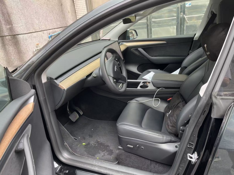廣州23年特斯拉MODEL Y4