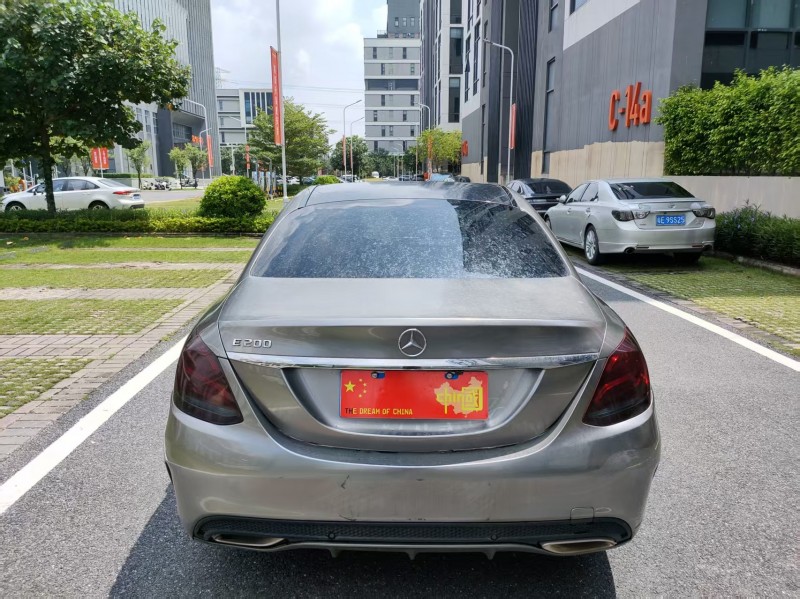 廣州15年奔馳C8
