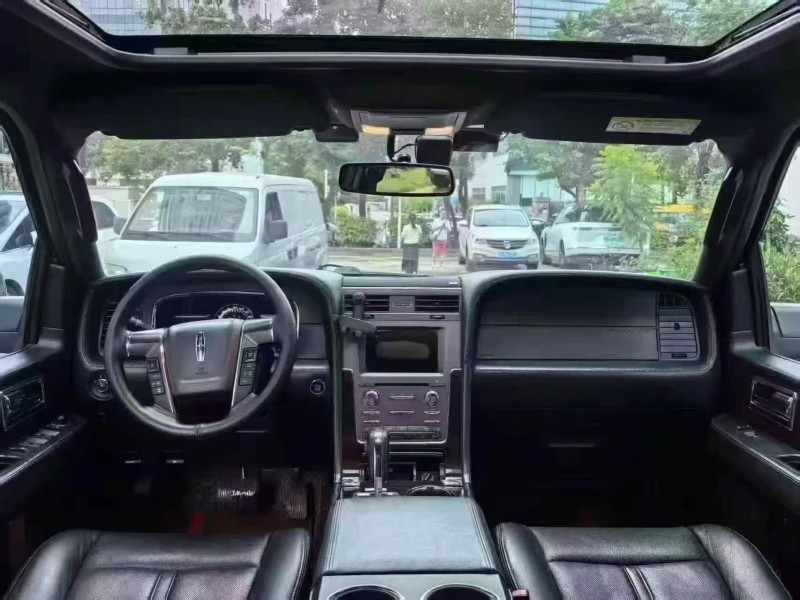 深圳17年林肯領航員4