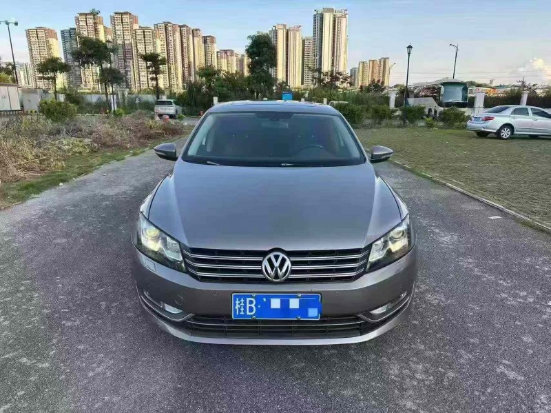 南宁13年大众帕萨特1