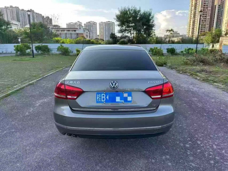 南宁13年大众帕萨特9