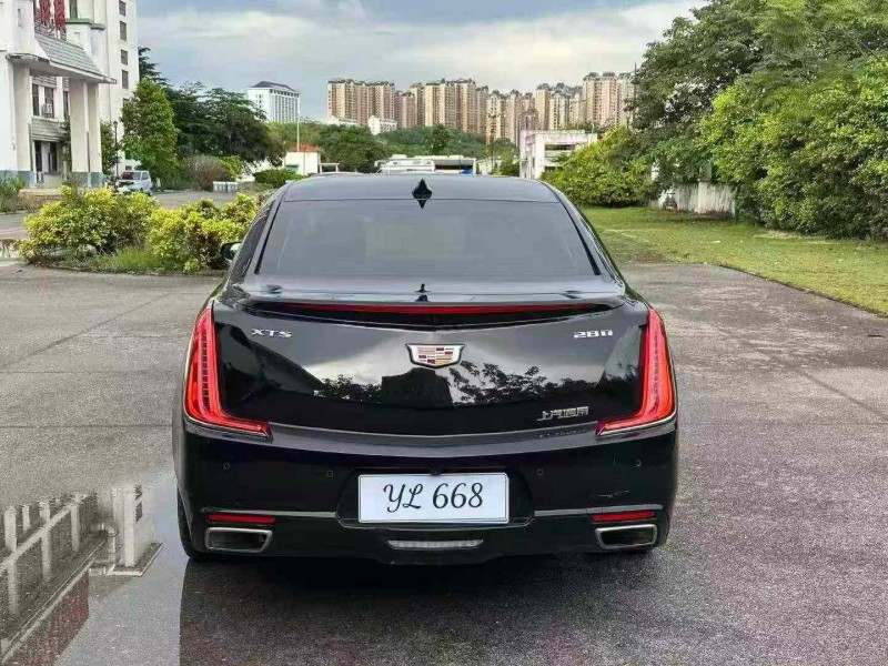 南寧19年凱迪拉克XTS9