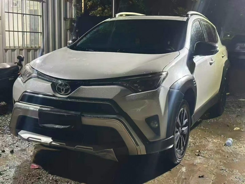珠海19年豐田RAV4榮放2