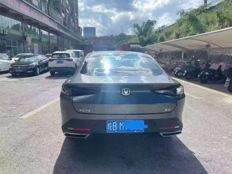 貴陽24年長安汽車逸動3