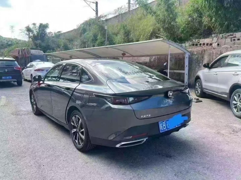 貴陽24年長安汽車逸動8