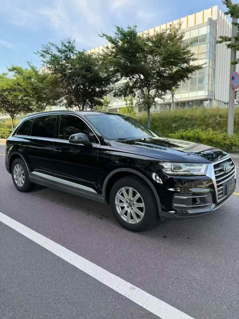 东营16年奥迪Q73