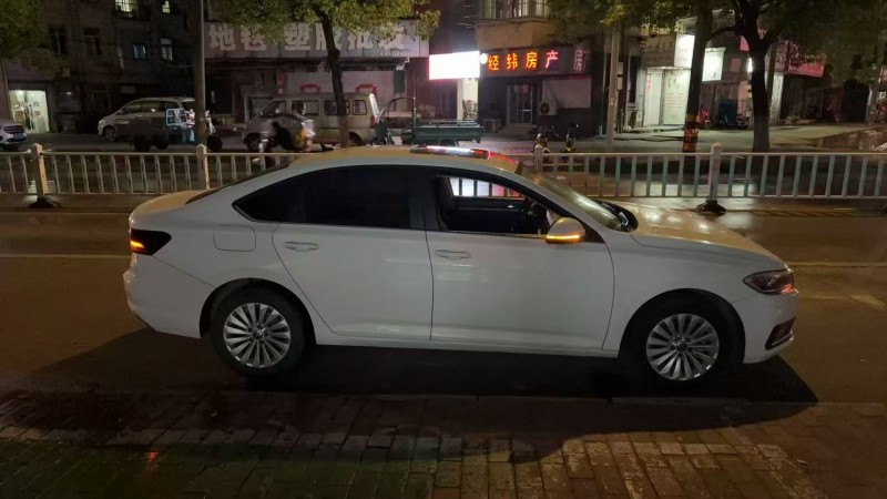 南通21年大眾朗逸4