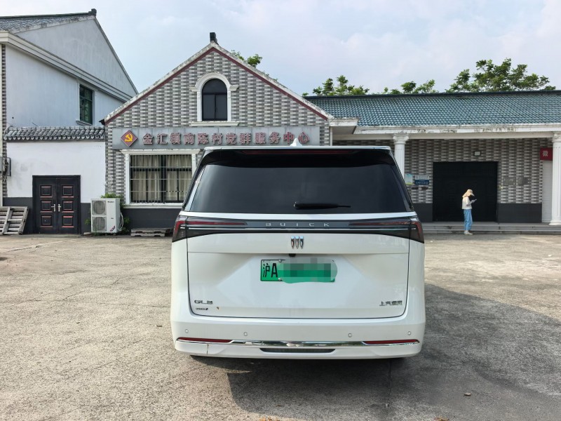 上海25年别克GL84