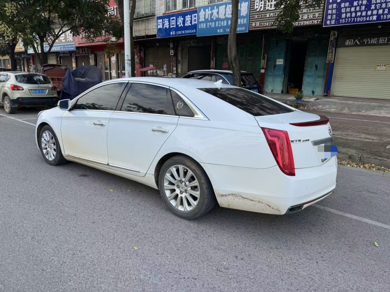 南寧16年凱迪拉克XTS5