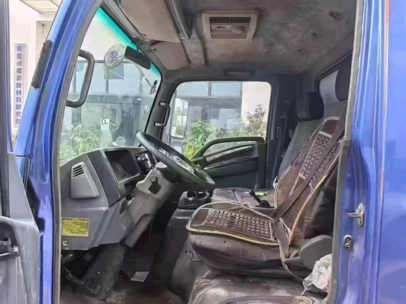 深圳19年唐駿汽車T35