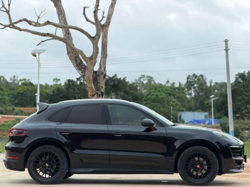 湛江16年保時捷Macan2