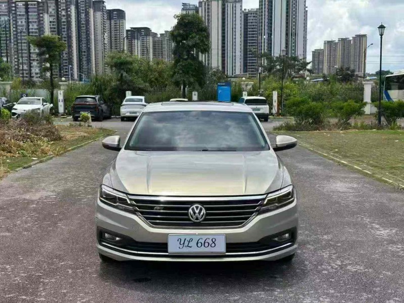 南宁20年大众朗逸1