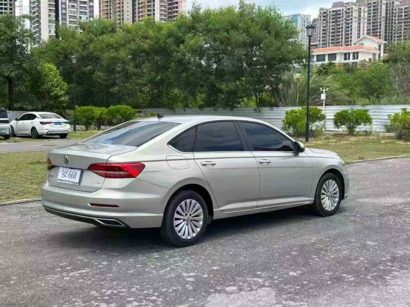 南宁20年大众朗逸7