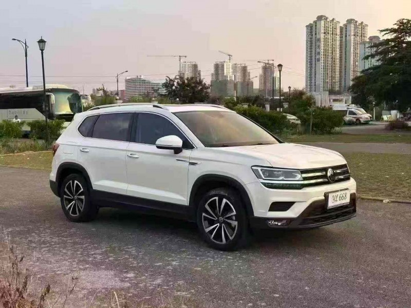 南宁21年大众途岳2