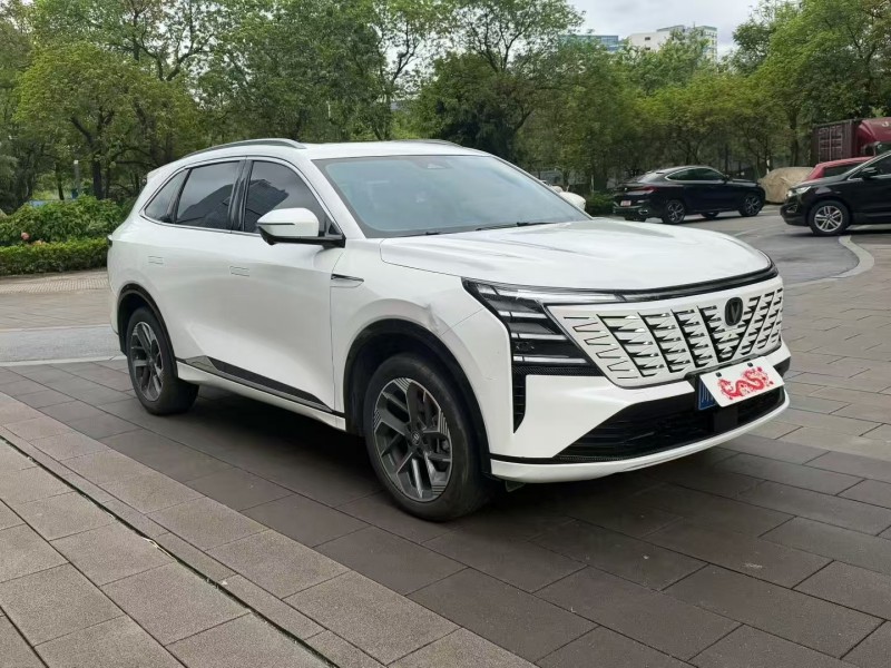 廣州25年長安汽車CS752