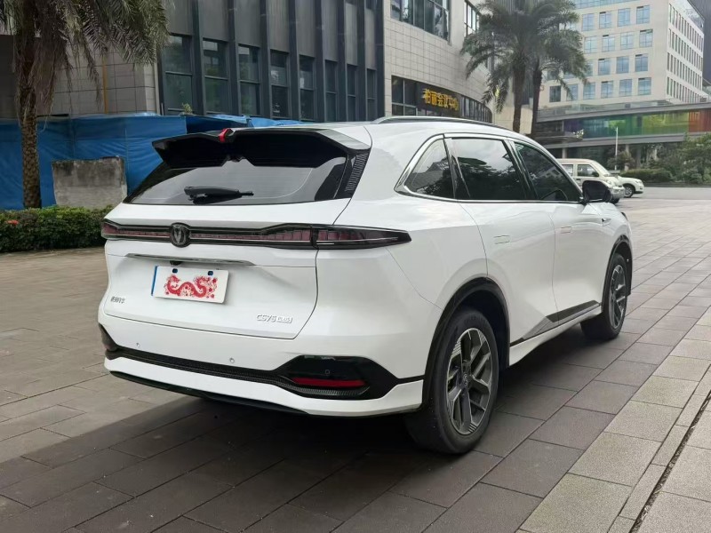 廣州25年長安汽車CS758