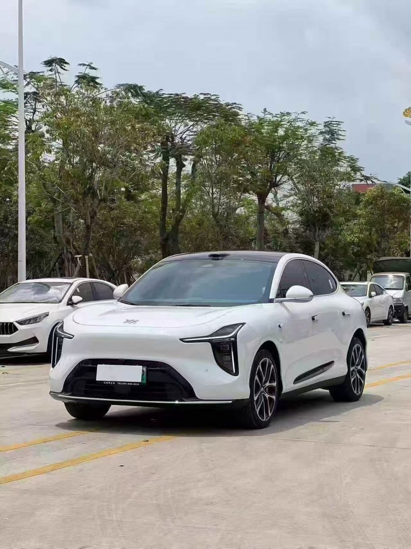 深圳25年智己LS62