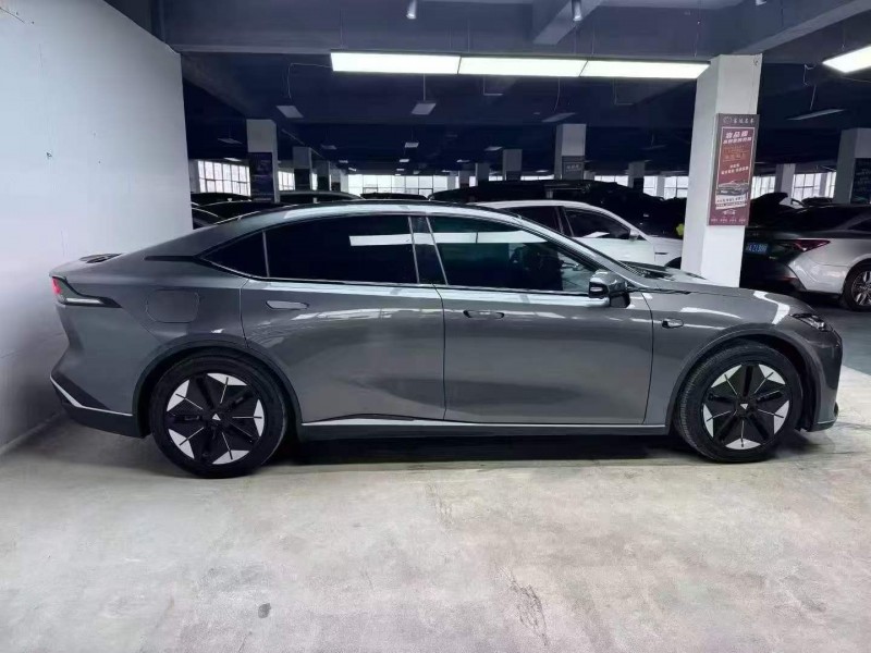 廣州26年長安汽車深藍3