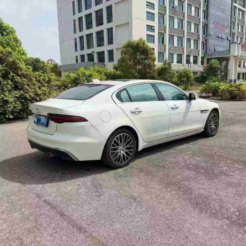 南寧21年捷豹XEL7