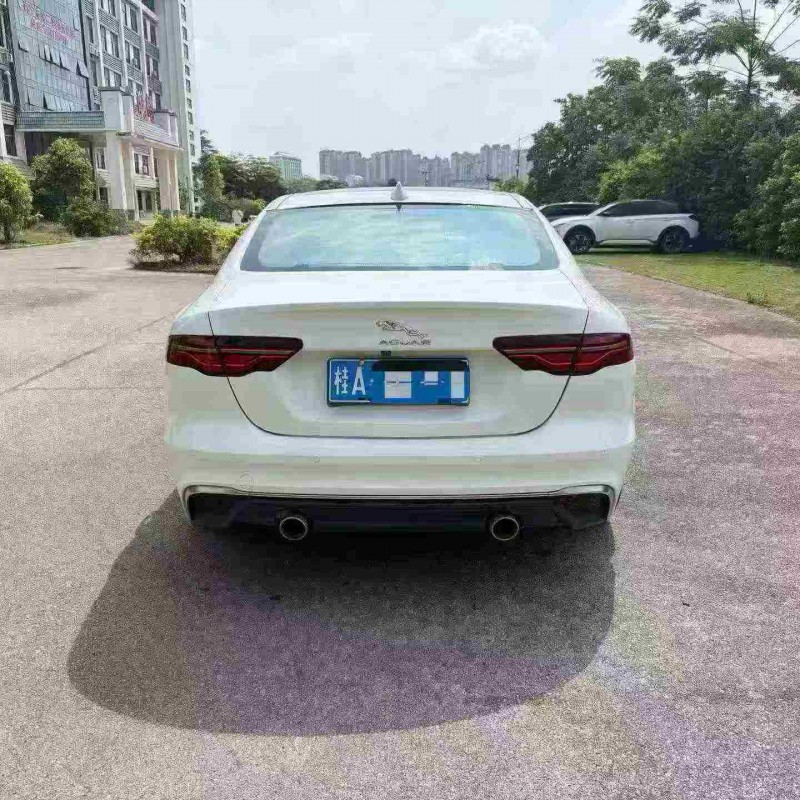 南寧21年捷豹XEL9