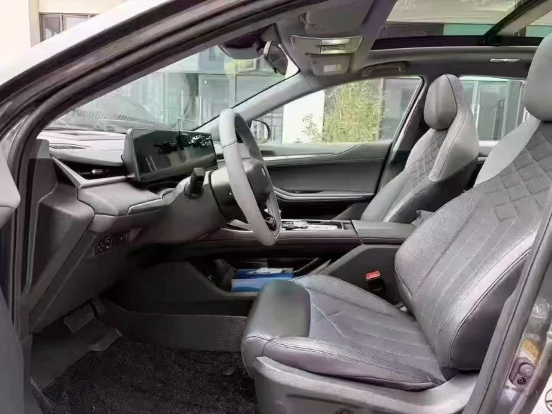 深圳24年長安汽車睿騁5