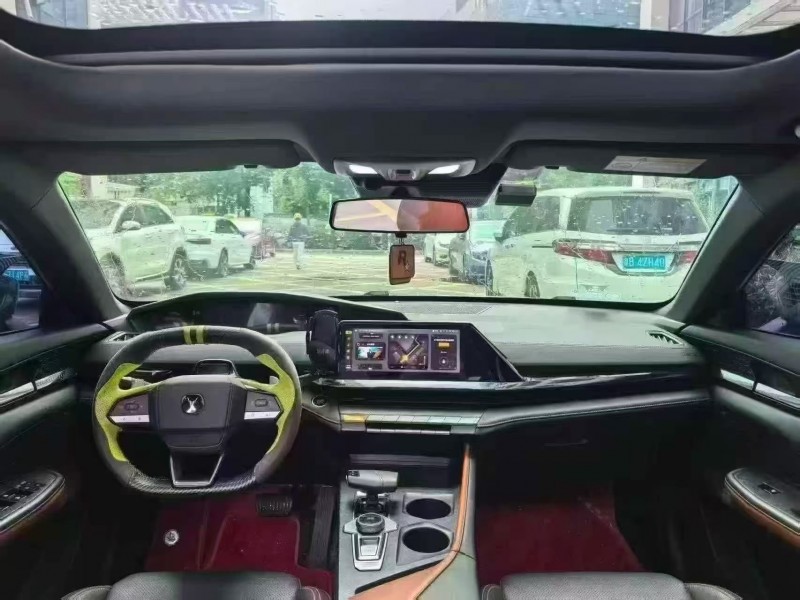 深圳23年長安汽車UNI4
