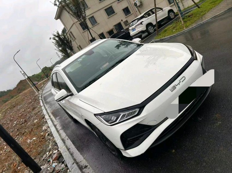 衢州23年比亞迪E22