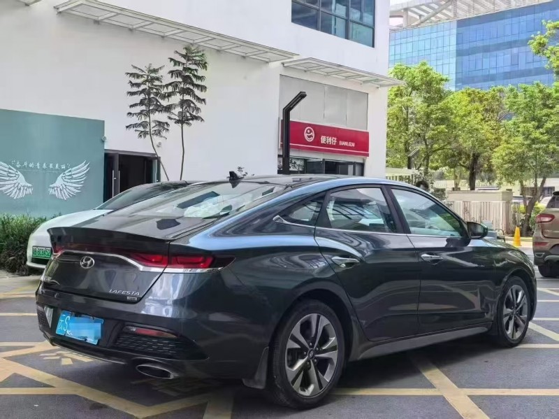 深圳20年现代菲斯塔7