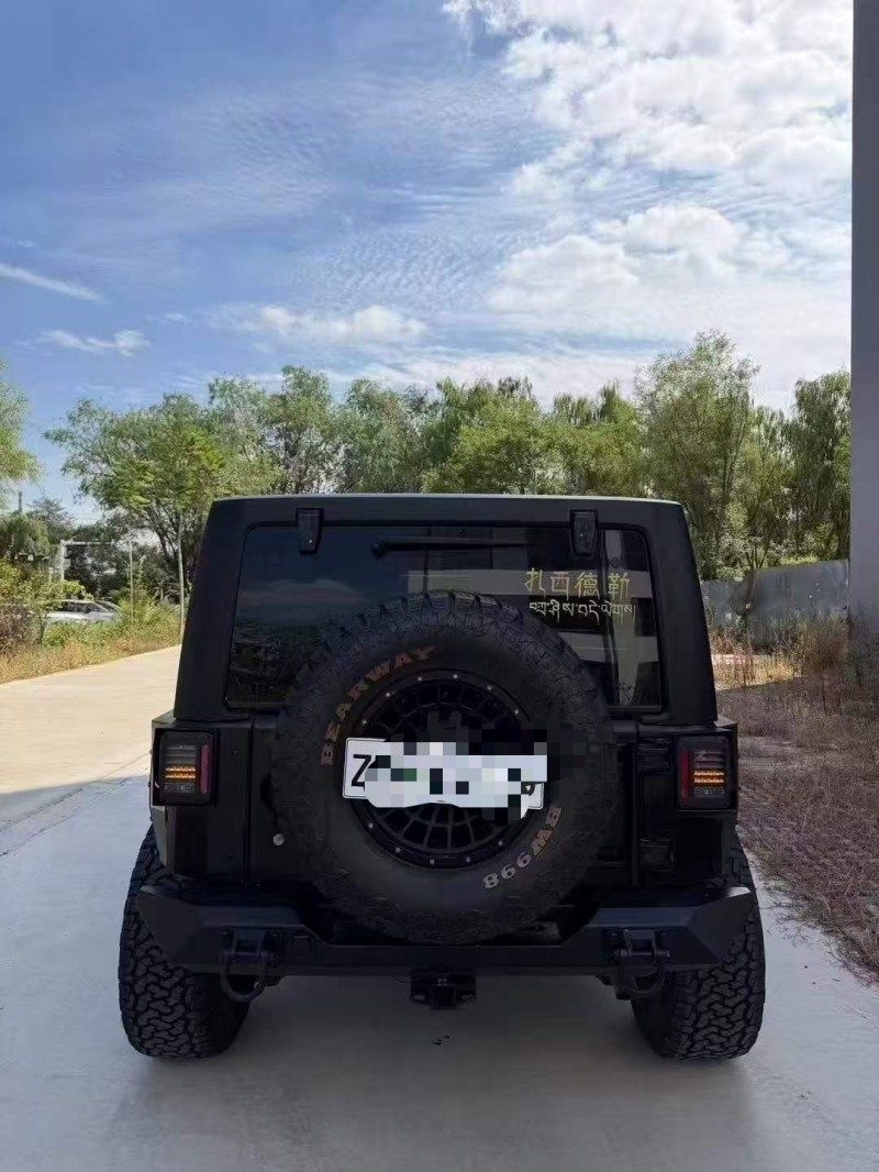 东营14年Jeep牧马人9