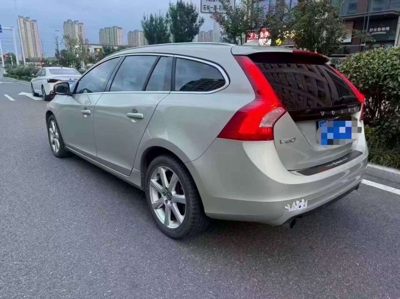 東營17年沃爾沃V609