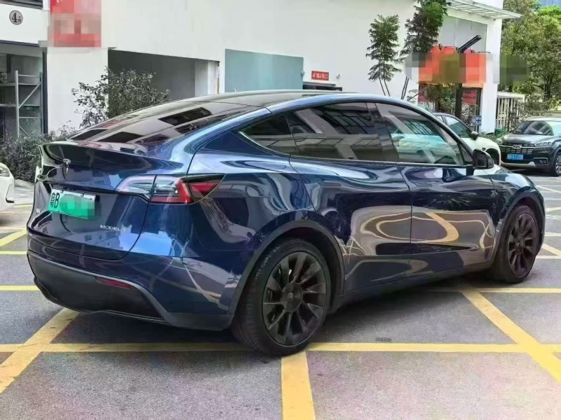 深圳22年特斯拉MODEL Y7