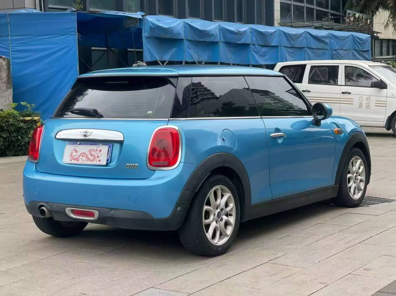 佛山16年MINIONE8