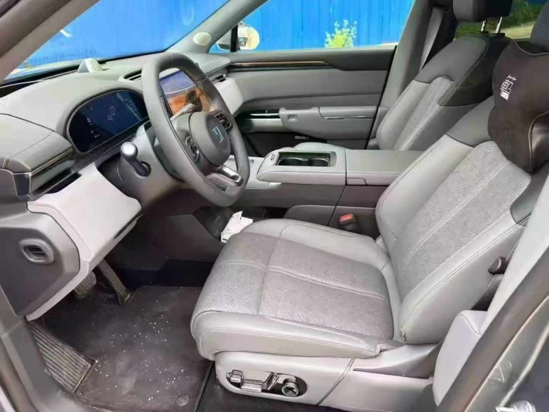 北海26年極氪汽車7X4