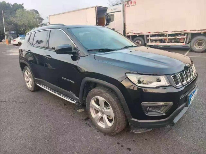 北海17年Jeep指南者2