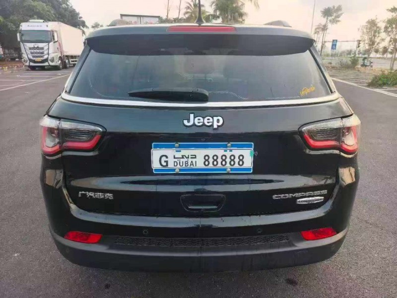 北海17年Jeep指南者9