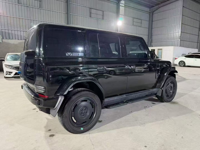 珠海25年奇瑞ICAR7