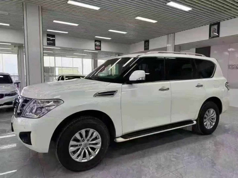 荊門17年日產途樂2