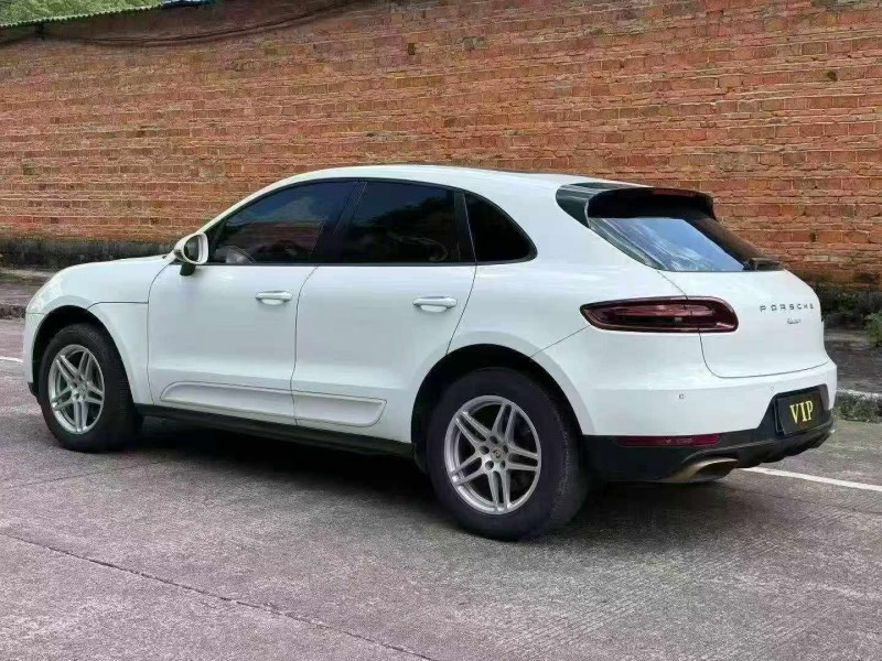 欽州18年保時捷Macan8