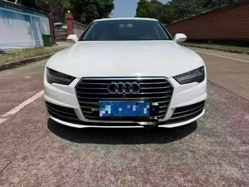 防城港16年奥迪A7L1