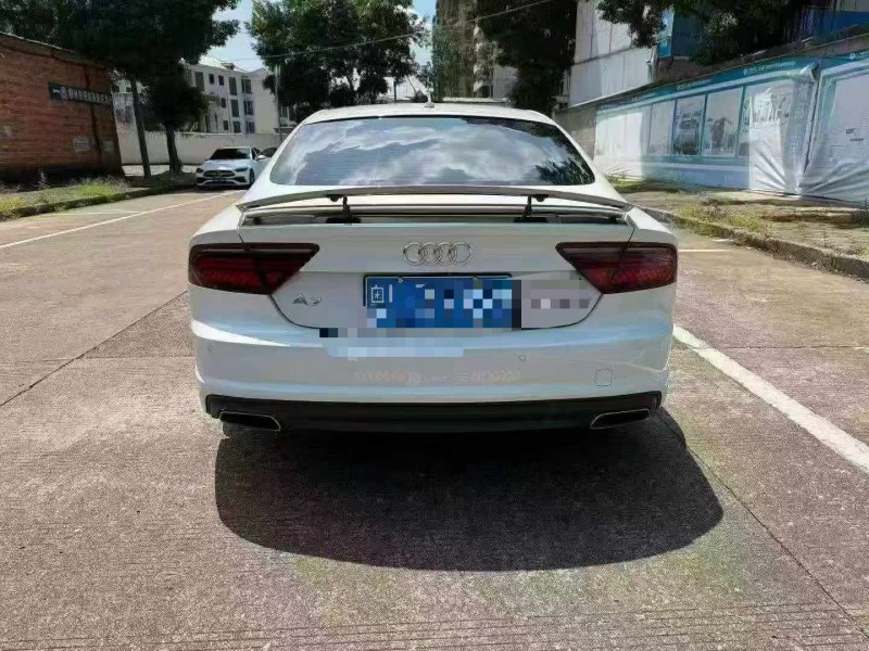 防城港16年奥迪A7L9