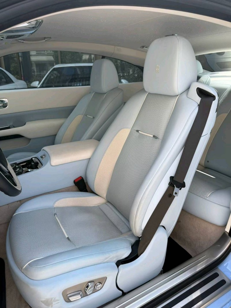 徐州21年勞斯萊斯魅影5