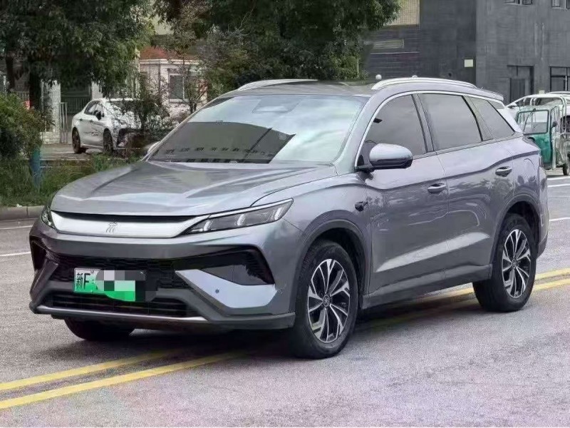 岳陽25年比亞迪宋2