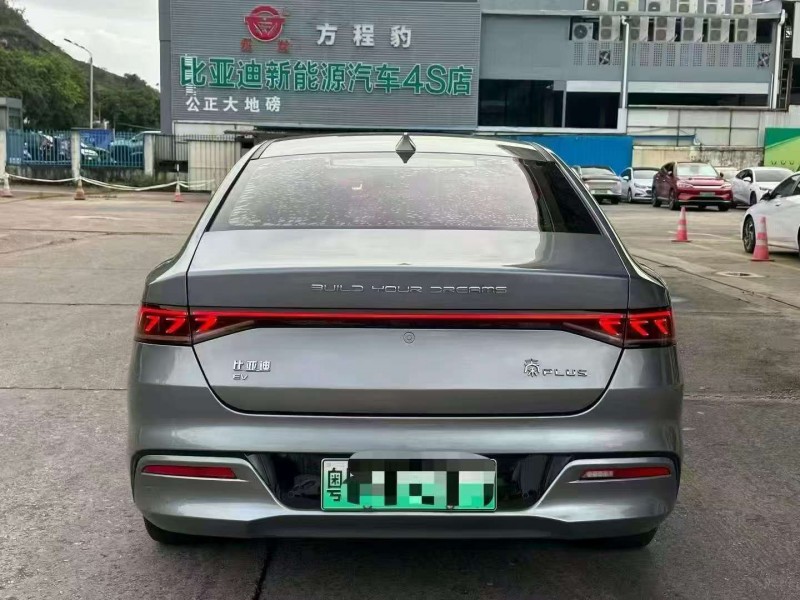 珠海21年比亞迪秦9