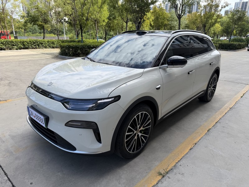 濟寧26年零跑汽車C113