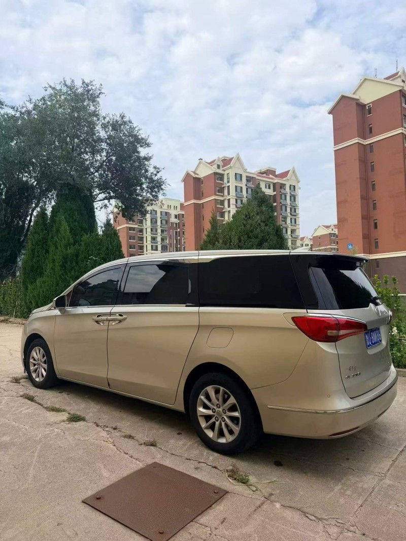 东营18年别克GL89